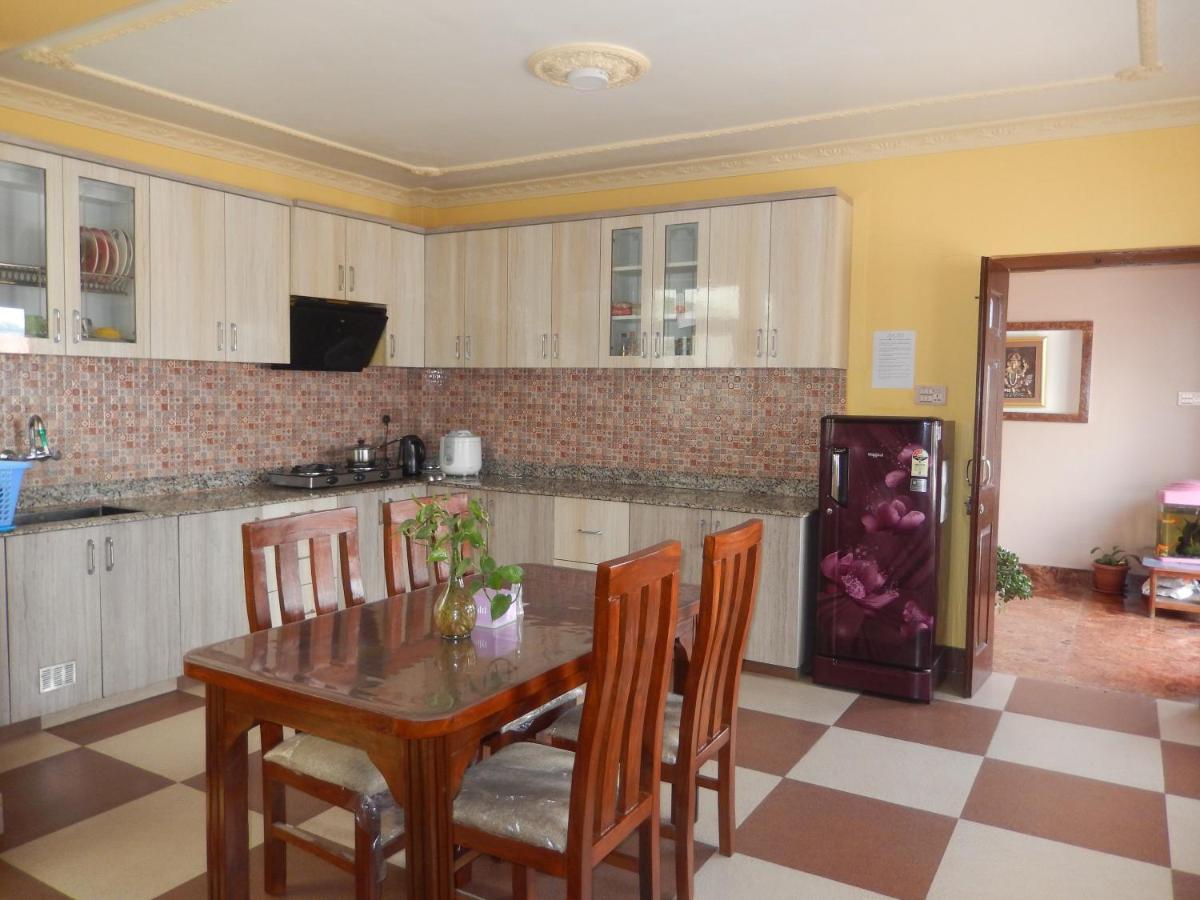 Shine Homestay Famille Francophone - Shine Home And Apartment Katmandu Kültér fotó